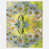 春カラー白デイジーすべてのまわりに フリースブランケット (正面)