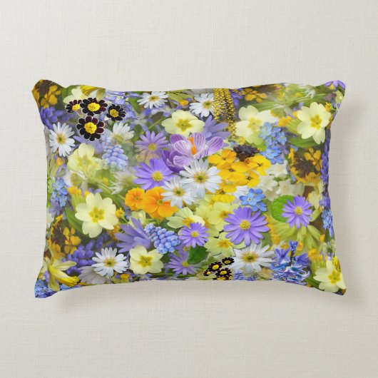 春ガーデンワイルドフラワーフローラルパターン アクセントクッション (正面)