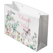 春グリーンバタフライフローラベビーシャワー ラージペーパーバッグ (正面アングル)