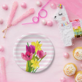 春スタイルピンクチューリップアンドダッフォジルスホリデイ ペーパープレート (パーティー)