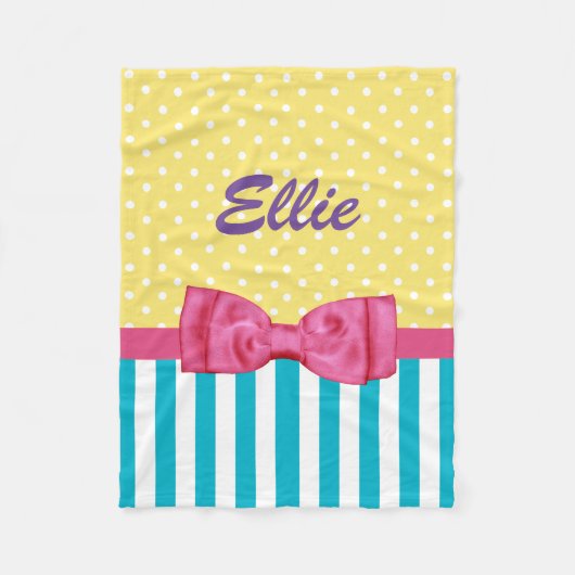 春ストライプと水玉模様ピンクボウと名前 フリースブランケット (正面)