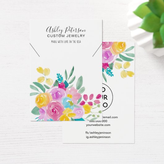 春フローラ水彩ジュエリーネックレス表示 (デスク)