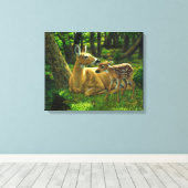 春ホワイトテールファウンとマザーディアー キャンバスプリント (インサイチュ (ウッドフロア))