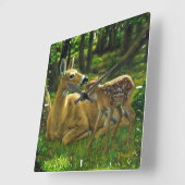 春ホワイトテールファウンとマザーディアー スクエア壁時計 (傾斜)