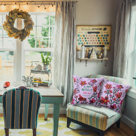 春ユニークレッドドードルフラワーズ誕生日 クッション