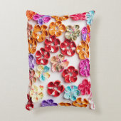 春手作り縫い布数々の花色 アクセントクッション (正面(垂直))