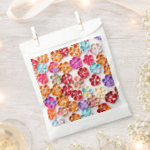 春手作り縫い布数々の花色 フェイバーバッグ (クリップ留めされた状態)