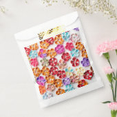 春手作り縫い布数々の花色 フェイバーバッグ (封をした状態)