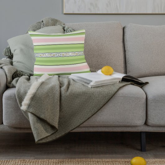 春時 クッション