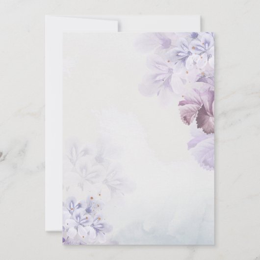 春柔らかい紫色の花ほこりっぽい青の赤ちゃんシャワー 招待状 (裏面)