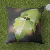 春樺の木葉屋外アクセントピロー アウトドアクッション (芝生)