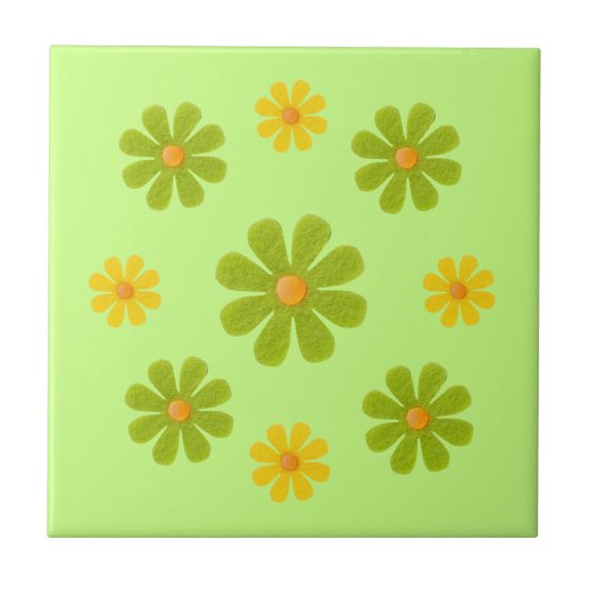 春用淡緑色と黄色の花 タイル (正面)