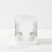 春美しいワイルドフラワー フロストグラスマグカップ (中央)