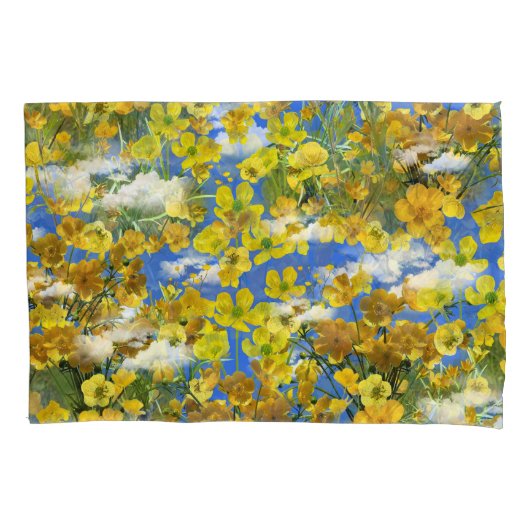 春雲の中の花バターカップ 枕カバー (正面)