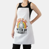 昼は看護師、夜は魔女のビンテージ・ホラーTシャツ_1 エプロン (インサイチュ)