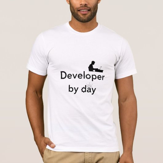 昼は開発者 Tシャツ (正面)