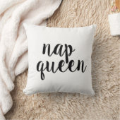 昼寝の女王の枕 クッション (ブランケット)