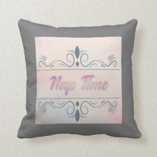 昼寝時枕 クッション