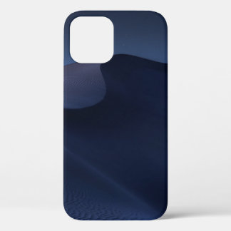 昼間に青空の下の砂漠 iPhone 12ケース