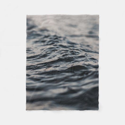 昼間の波状海 フリースブランケット (正面)