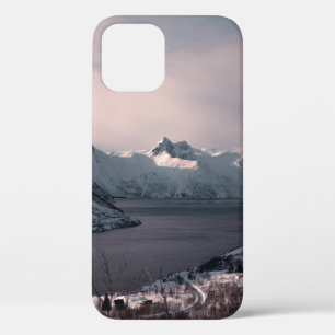 昼間雪山 iPhone 12ケース