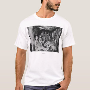 昼食のCoeurのd'Aleneの間のチャンス鉱山 Tシャツ
