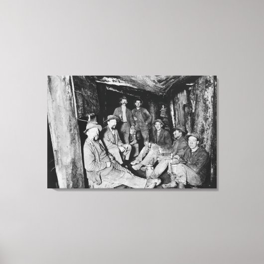 昼食中のチャンスマインCoeur d'Alene キャンバスプリント (正面)