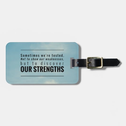 時々テストされる ラゲッジタグ (正面横)