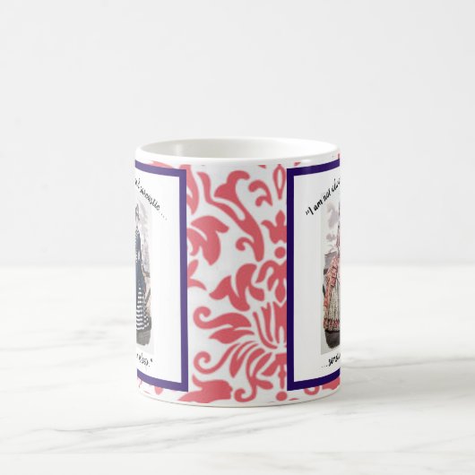 「時々失礼じゃないよ」とユーモアのある言う コーヒーマグカップ (中央)