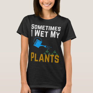 時々植物をぬらす Tシャツ