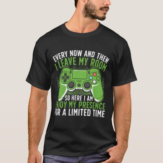 時々部屋から出るんです 内向型マニアックTシャツ Tシャツ (正面)