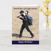 時にはサイズが問題になる – ハッピーバースデー! カード (黄色い花)