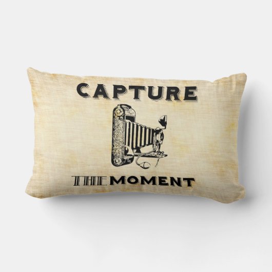時のヴィンテージのカメラのカメラマンを捕獲して下さい ランバークッション (裏面)