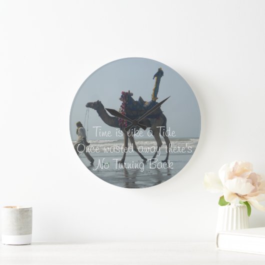 時は潮の流れのようで一転もせぬ ラージ壁時計 (ホーム)