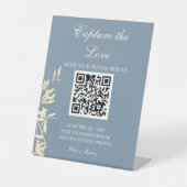 時を超える花のシンフォニー 愛を捉えて 台座サイン (正面)