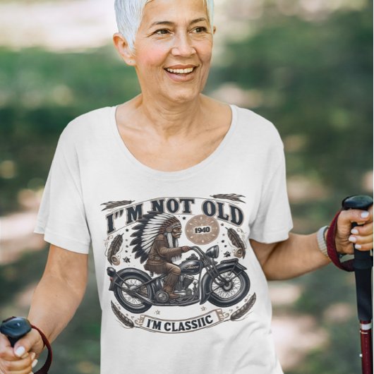 時代を超越したエレガンス：受け入れクラシックる美しい Tシャツ