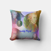 時代を超越したモーツァルト クッション (正面)