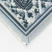 時代を超越した刺#5 フリースブランケット (角)