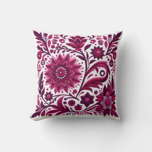 時代を超越した刺#7 クッション (正面)