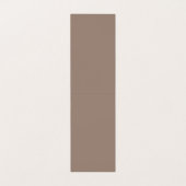 時計が掛けられた茶色の壁 名刺 (内部フラット)