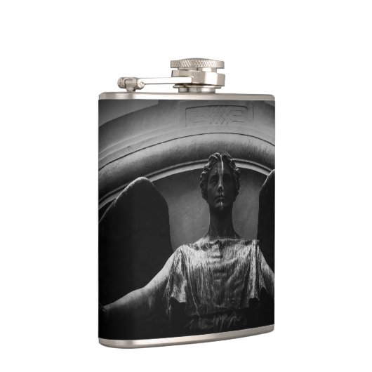 時計に当たる フラスク (右)