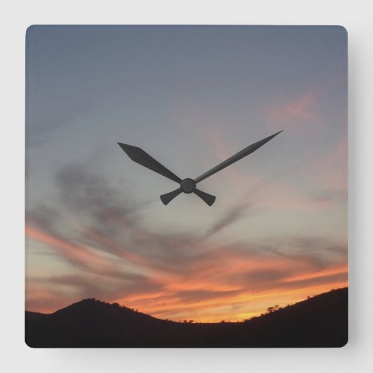 時計芸術およびデザイン スクエア壁時計 (正面)