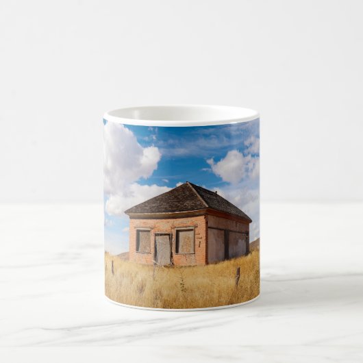 時間の試練に立つ コーヒーマグカップ (中央)