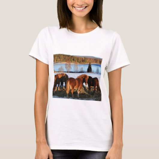 時間を食べ物を与えること Tシャツ (正面)