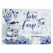 時間4お茶、4番目のフローラ子供へ誕生日 ラージペーパーバッグ (裏面)