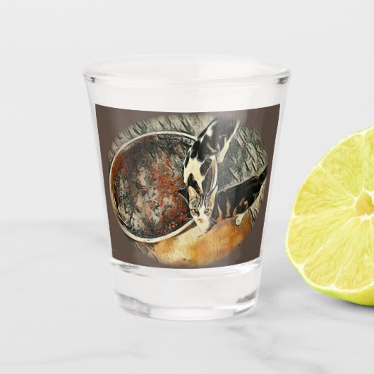 時食べ物を与え間だ！ ショットグラス (正面)