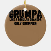 普通のおじいちゃんだけのあごり文句を言う セラミックオーナメント (裏面)