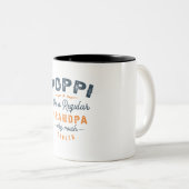 普通のおじいちゃん父おもしろいの日のように ツートーンマグカップ (正面右)