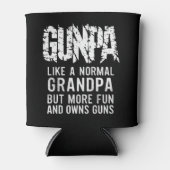 普通のじいちゃんより楽しくて銃を持ってるじいちゃんみたい 缶クーラー (正面)