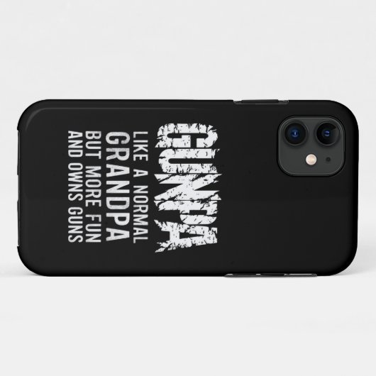 普通のじいちゃんより楽しくて銃を持ってるじいちゃんみたい Case-Mate iPhoneケース (裏面(横))